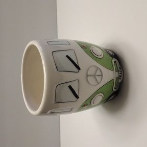 Volkswagen Campervan Mug - Groovy 60's look NEW Coffee / Tea Cup